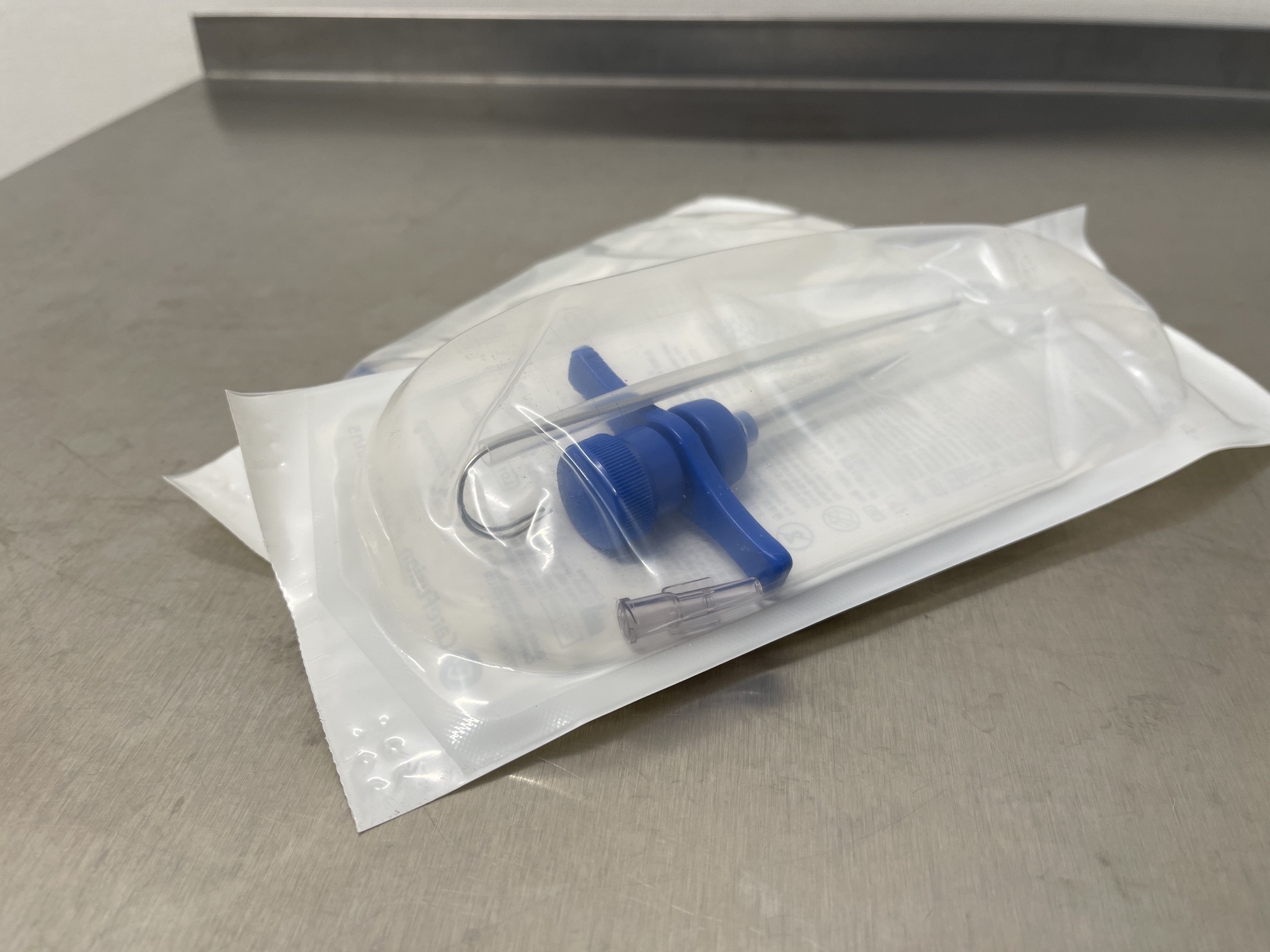 骨髄検査に使う生検用の針